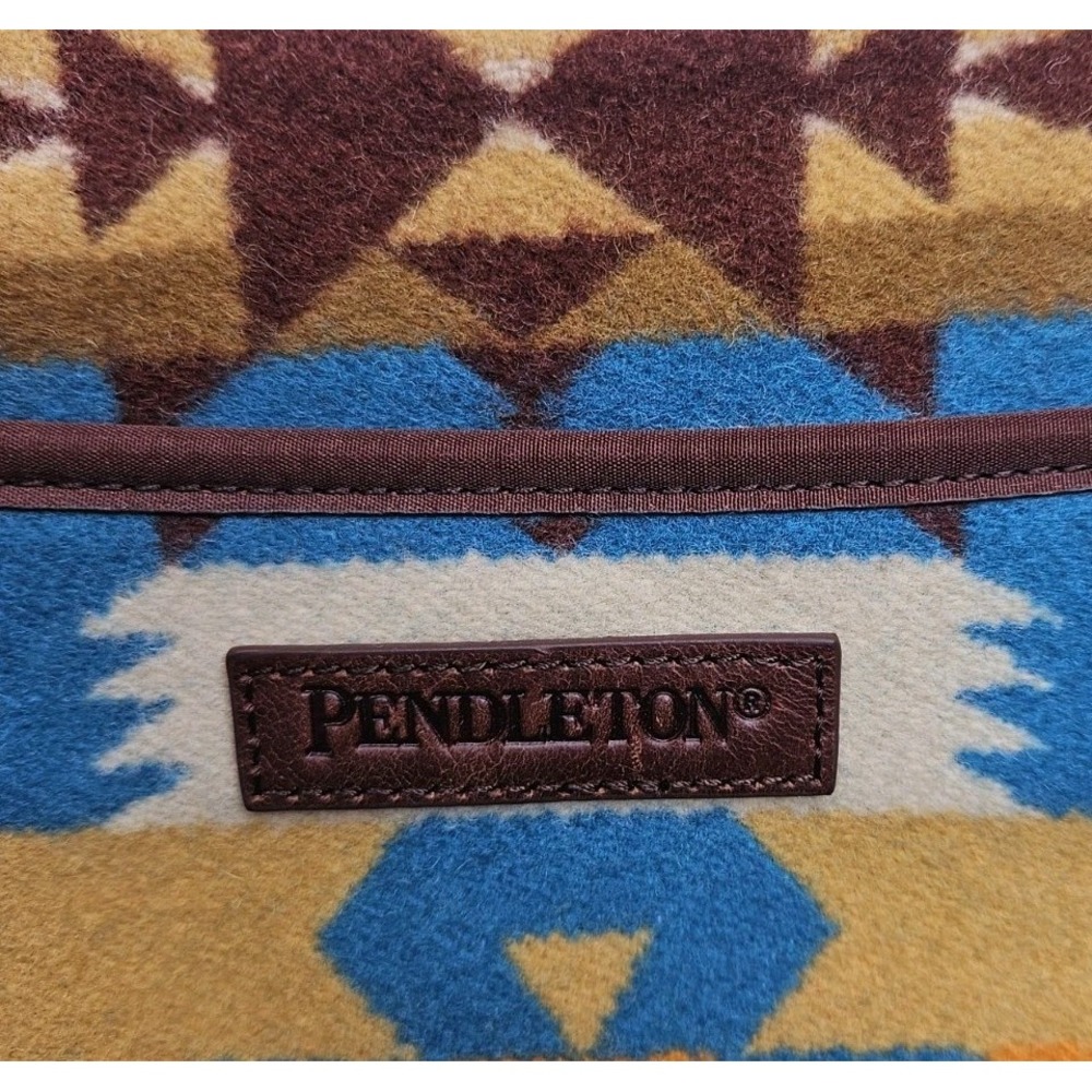 Pendleton Women's Crossbody Purse Adjustable Strap Aztec Geometric Southwestern - Picture 2 of 8